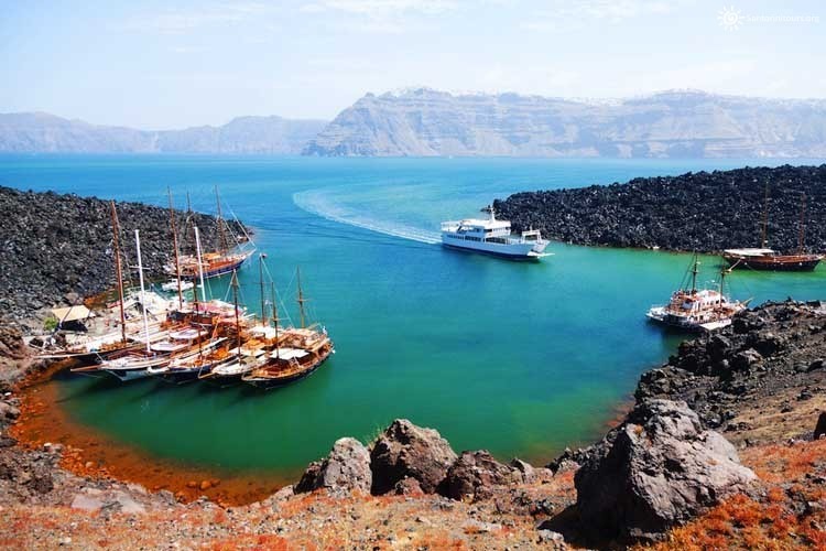 NEA KAMENI SANTORINI