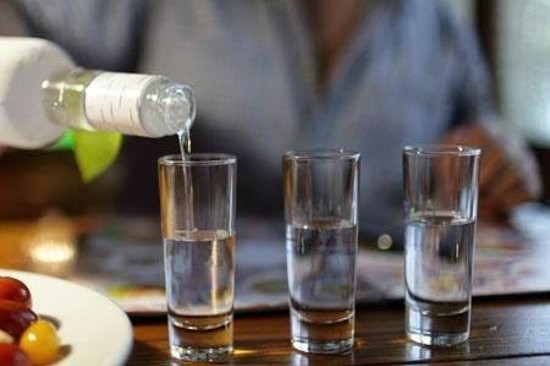 Raki glasses