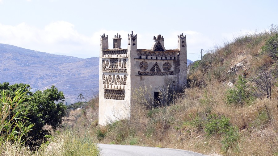 Pigeon house, Tinos